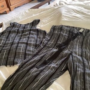 Pant set- capris pants and sleeveless top